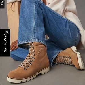 Vici Tan Lace Up Boots 👢